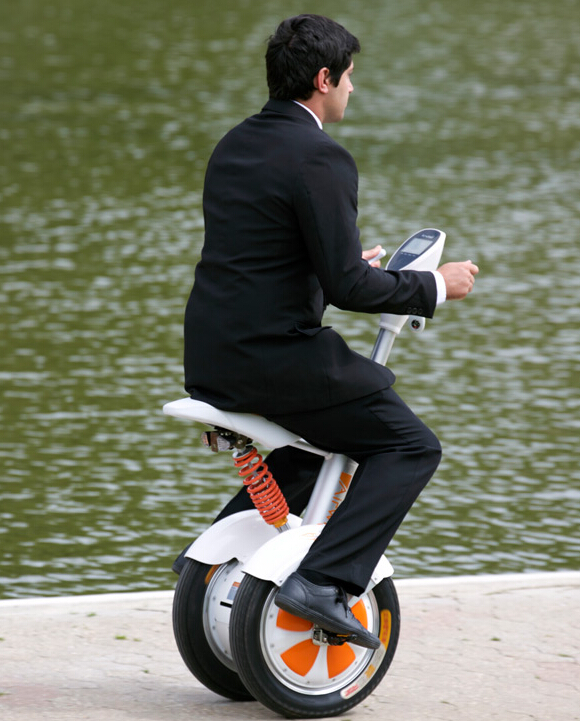 Have a High-tech Travelling Experience with Airwheel A3 Electric Self-balancing Scooter