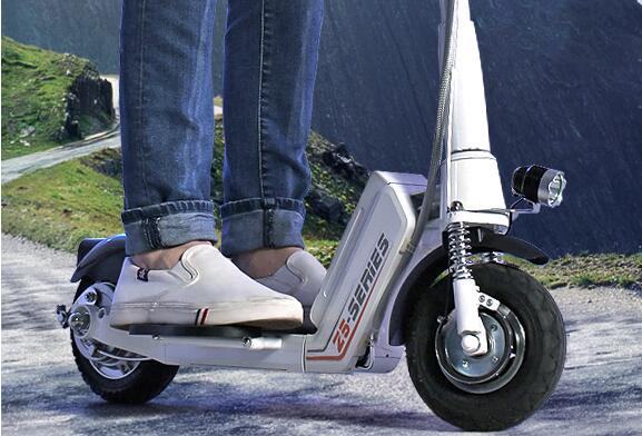 The machine controller of Z5 smart electric scooter provides more than the power for riders. 